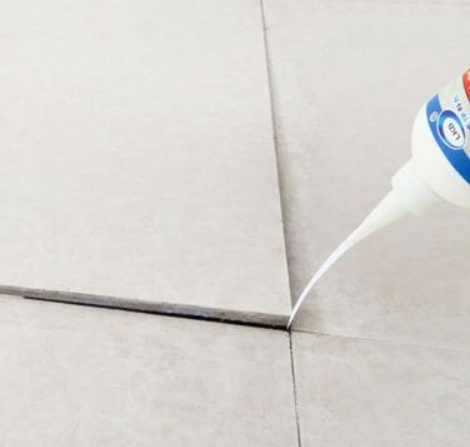 宁强瓷砖空鼓维修公司分享卫生间瓷砖脱落的原因可能有以下几点